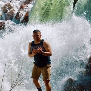 Meet your Posher, Joseph